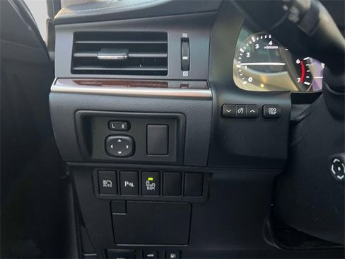 Used 2017 Lexus ES 350 w/ Navigation System Package image 24