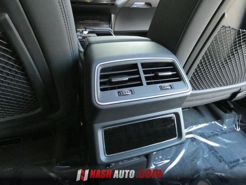 Used 2021 Audi e-tron Premium w/ Convenience Plus Package AWD/4WD image 45