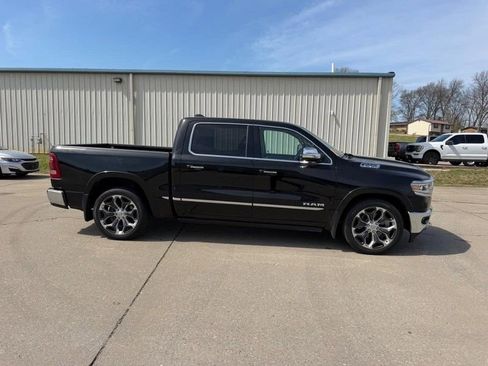 Used 2019 RAM 1500 Limited AWD/4WD image 2