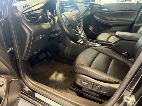 Used 2023 Buick Encore GX Essence w/ Experience Buick Package image 7