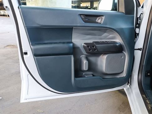 New 2026 Ford Maverick Lobo image 23