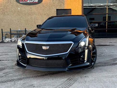 Used 2019 Cadillac CTS V w/ Carbon Fiber Package RWD image 1