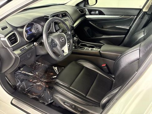 Used 2023 Nissan Maxima SV w/ Floor Mat Group image 19