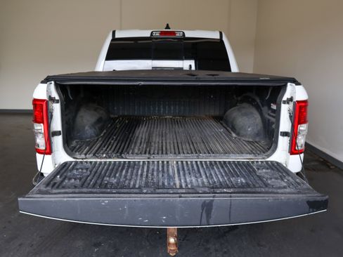 Used 2019 RAM 1500 Big Horn AWD/4WD image 8