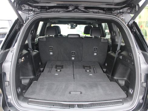 Certified 2023 Jeep Grand Cherokee L Laredo image 40