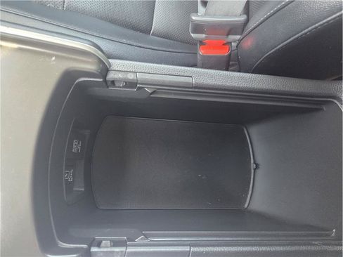 Used 2018 Honda Accord EX-L image 22