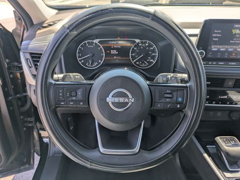 Used 2023 Nissan Rogue SV AWD/4WD image 20