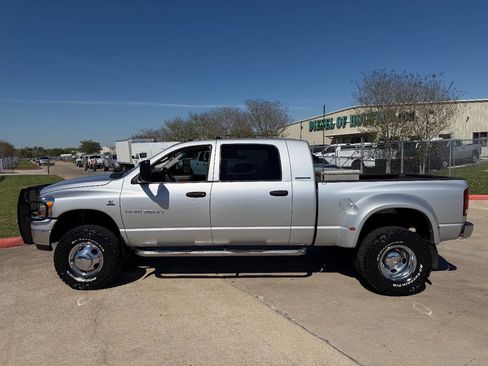 Used 2006 Dodge Ram 3500 Truck SLT AWD/4WD image 29