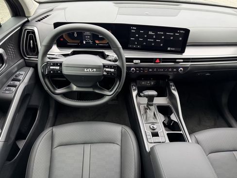 New 2026 Kia Sorento S image 13