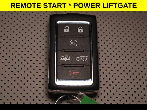 Used 2026 Jeep Grand Wagoneer Summit AWD/4WD image 6