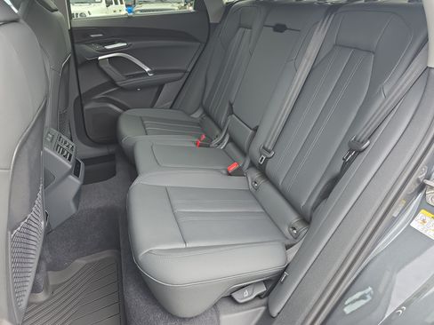 New 2026 Audi Q5 Premium Plus AWD/4WD image 14