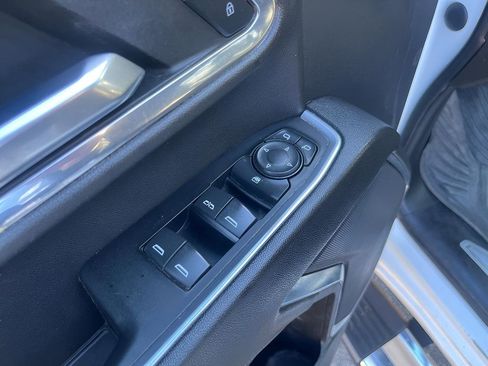 Used 2024 Chevrolet Silverado 2500 LT image 18