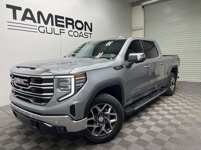 Used 2025 GMC Sierra 1500 SLT w/ SLT Premium Plus Package