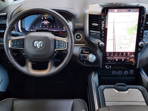 Used 2025 RAM 1500 Limited image 29