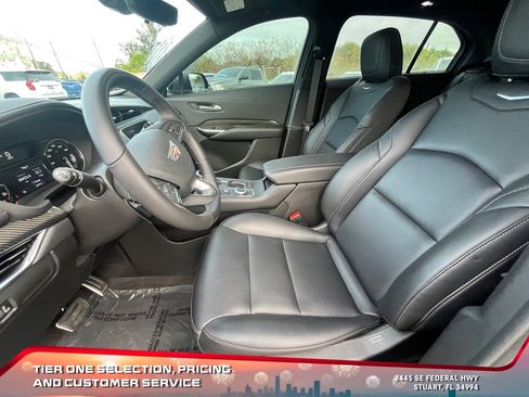 Used 2023 Cadillac XT4 Sport w/ Enhanced Visibility Package image 10