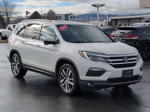 Used 2016 Honda Pilot Touring image 7