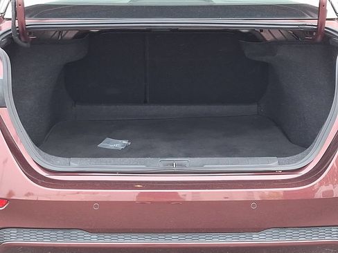 Used 2020 Nissan Sentra SV FWD image 28