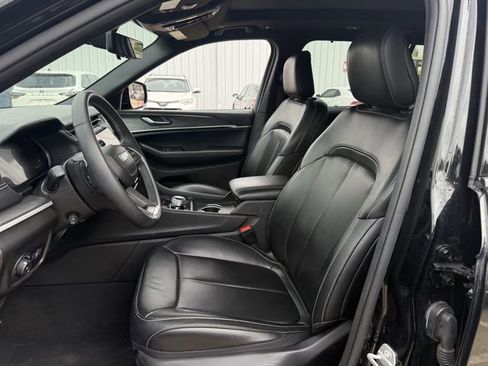 Used 2024 Jeep Grand Cherokee L Limited w/ Luxury Tech Group II AWD/4WD image 27