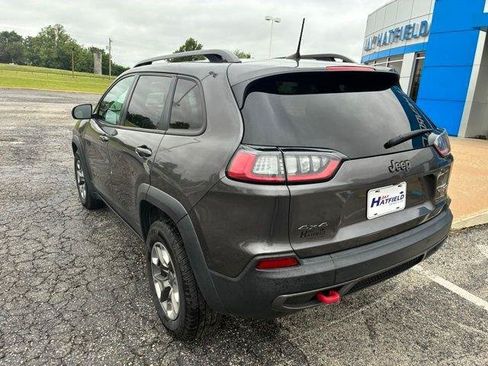 Used 2019 Jeep Cherokee Trailhawk AWD/4WD image 8