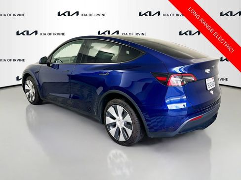 Used 2022 Tesla Model Y Long Range AWD/4WD image 5
