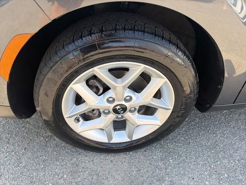 Used 2021 Kia Soul S image 10