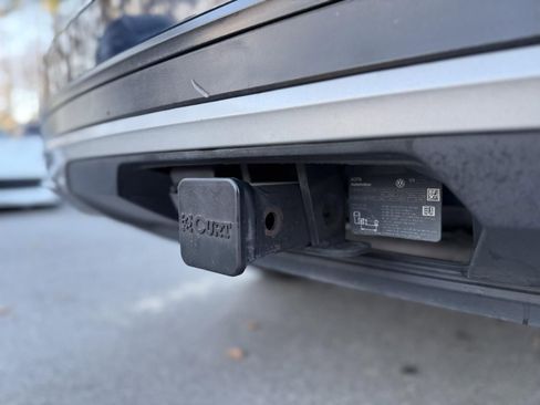 Used 2019 Volkswagen Atlas SE w/ Towing Package image 13