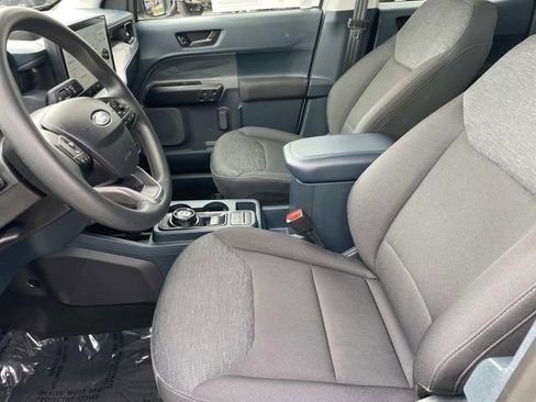 Certified 2025 Ford Maverick XL FWD image 21