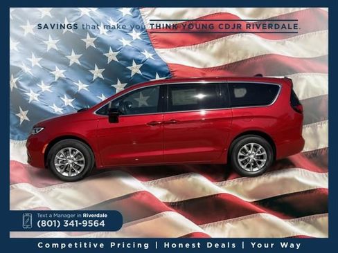 New 2026 Chrysler Pacifica Select image 11