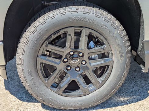 New 2026 Chevrolet Silverado 1500 RST w/ RST All Star Premium Package AWD/4WD image 30