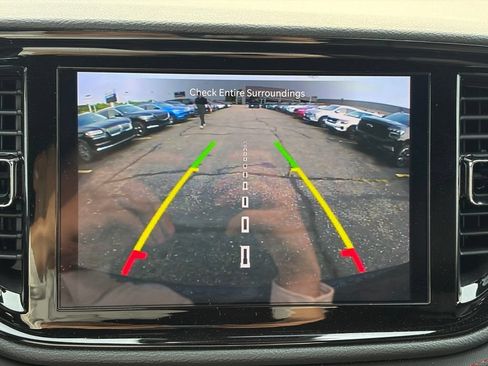 Used 2023 Dodge Durango GT AWD/4WD image 38