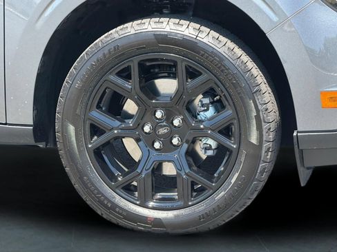 New 2026 Ford Maverick Lariat w/ Black Appearance Package AWD/4WD image 31