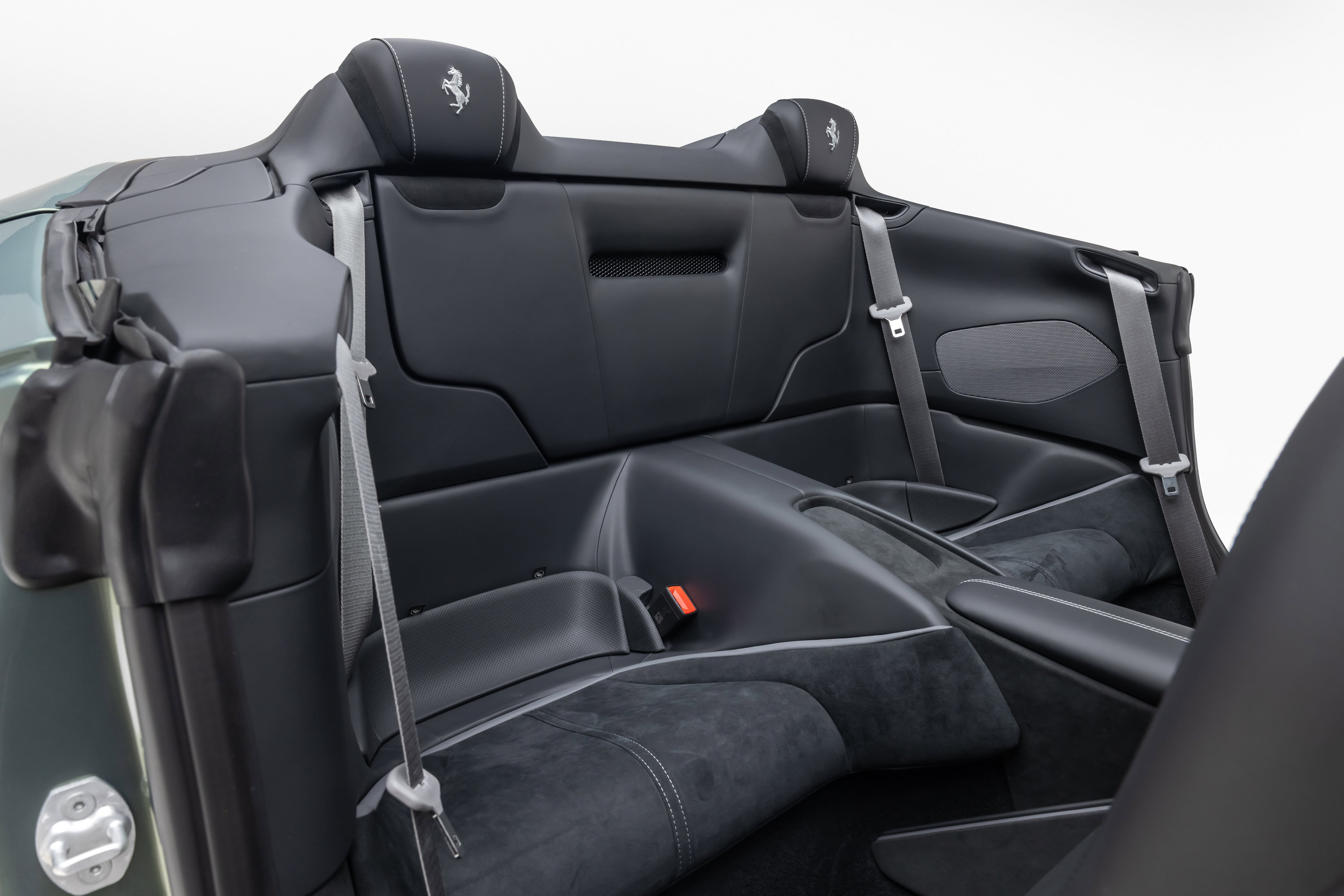 Certified 2026 Ferrari Roma Spider RWD image 60