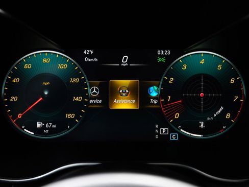 Used 2021 Mercedes-Benz GLC 300 4MATIC image 55