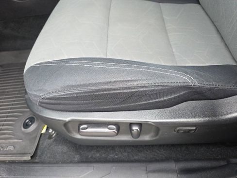 Used 2023 Toyota Tacoma TRD Sport image 16