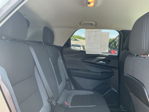 Certified 2023 Chevrolet TrailBlazer LT AWD/4WD image 14