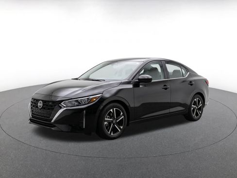 Used 2025 Nissan Sentra SV FWD image 3