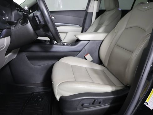 Used 2020 Cadillac XT4 Premium Luxury w/ Driver Awareness Package image 14