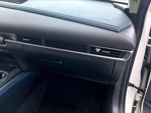 Used 2021 MAZDA CX-30 FWD 2.5 S image 21