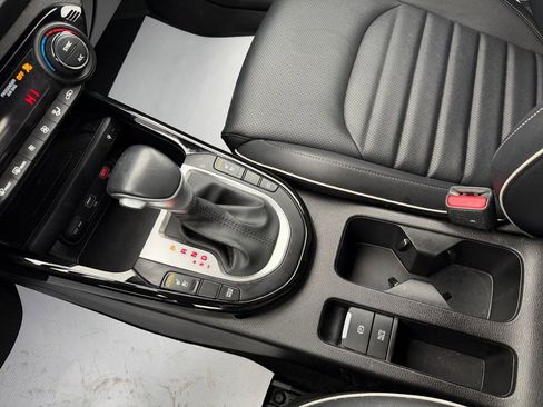 Used 2023 Kia Forte GT-Line w/ GT-Line Premium Package image 24