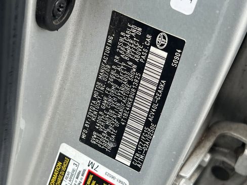 Used 2009 Toyota Camry SE FWD image 30