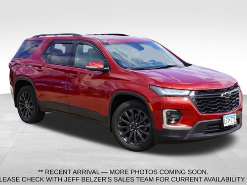 Used 2023 Chevrolet Traverse RS AWD/4WD image 1