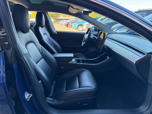 Used 2020 Tesla Model 3 Long Range image 40