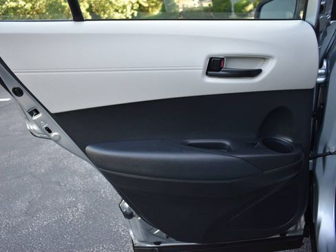 Used 2023 Toyota Corolla Cross L FWD image 13