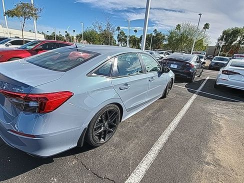 Used 2023 Honda Civic Sport image 5