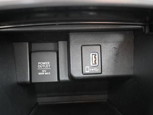 Used 2018 Honda Accord Sport image 29