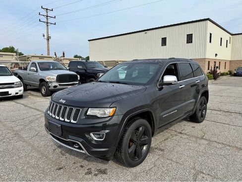 Used 2015 Jeep Grand Cherokee Overland w/ Advanced Technology Group AWD/4WD image 1