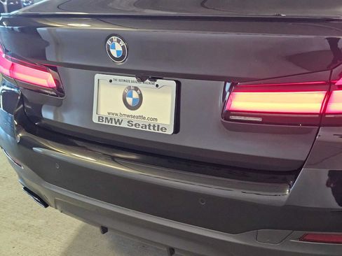 Used 2023 BMW 540i xDrive w/ M Sport Package AWD/4WD image 7