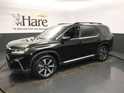 Used 2023 Honda Pilot Touring image 35