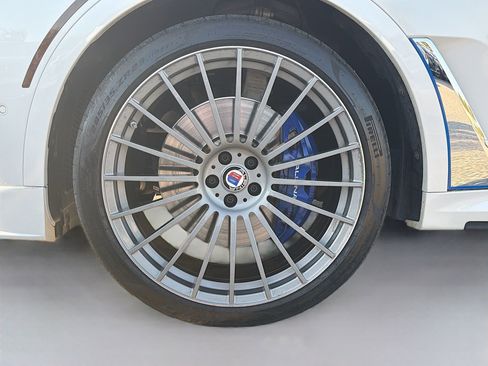 Used 2023 BMW ALPINA XB7 image 46
