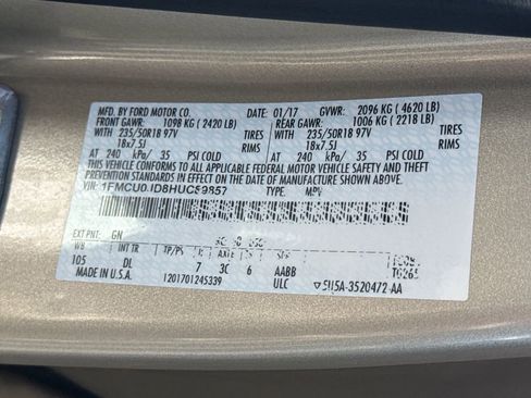 Used 2017 Ford Escape Titanium FWD image 30